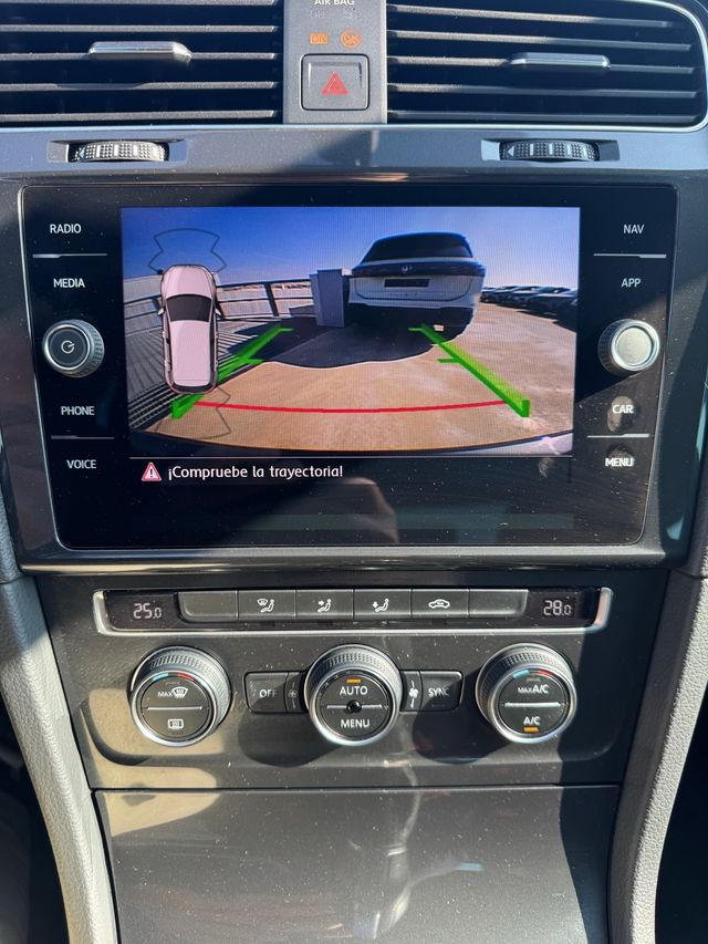 Volkswagen Golf 2018 por 312€/mes