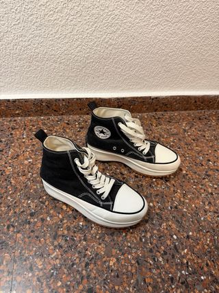 Converse Plataforma Talla 39 Negras/Blancas