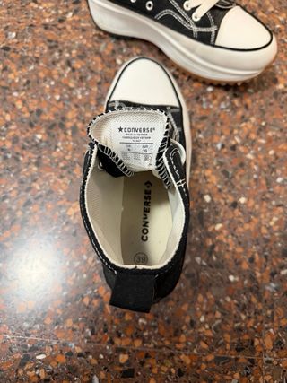 Converse Plataforma Talla 39 Negras/Blancas