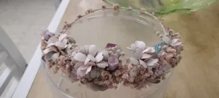 Corona de flores secas naturales