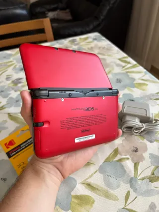 Nintendo 3DS XL 64GB Rosso