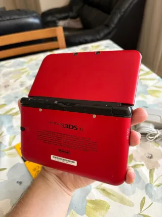 Nintendo 3DS XL 64GB Rosso
