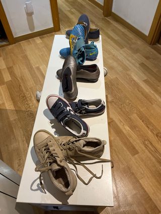 Lote Zapatos Adidas, UGG, Converse Talla 35