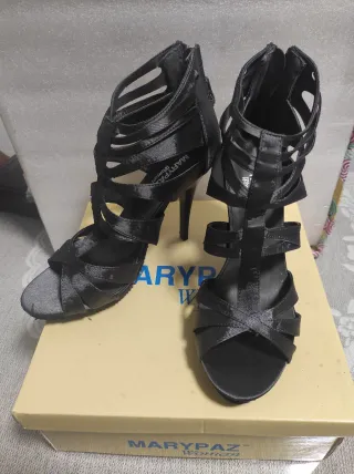 Sandalias Marypaz Negras Tacón