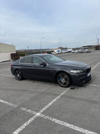BMW Serie 5 2011 530d