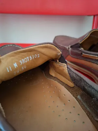 Mocasines Sebago Docksides Marrones y Beige