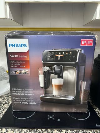 Cafetera Philips Serie 5400