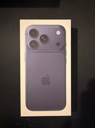 iPhone 17 Pro Azul Marino + Accesorios
