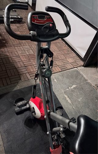 Bicicleta Estática y Esterilla Sportstech