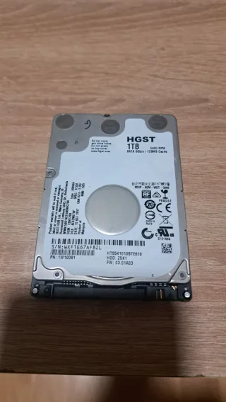 Disco Duro HGST 1TB 2.5 SATA