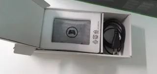 Xbox One X 1TB Star Wars Jedi: Fallen Order