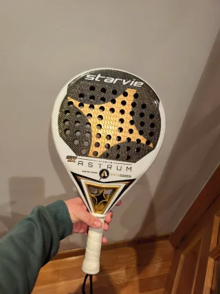 Pala de pádel Starvie Astrum Bea Gonzalez