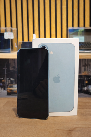 IPHONE 16 256GB VERDE 100% BATERÍA.