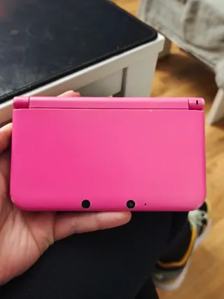 Nintendo 3DS XL Rosa - Per riparazione o ricambi