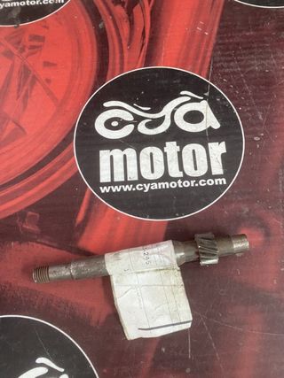 Eje porta polea PIAGGIO, Ref 813245