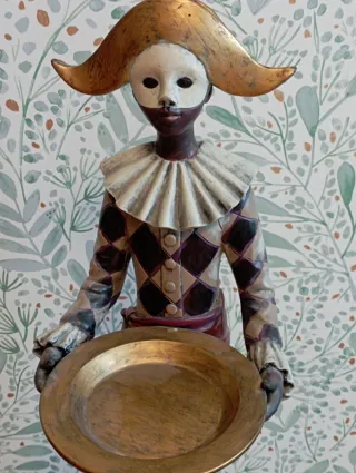 URGE POR MUDANZA Set Figuras Arlequín