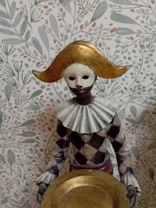 URGE POR MUDANZA Set Figuras Arlequín