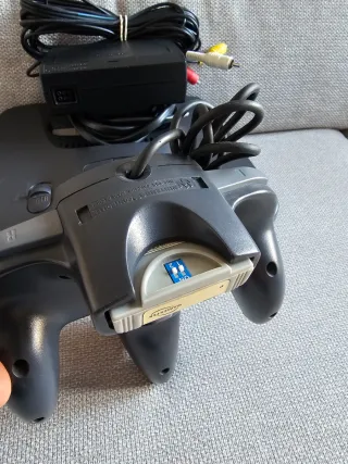 Nintendo 64 con Controller e Expansion Pack