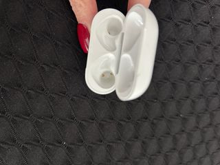 Apple AirPods 4 2025 IN GARANZIA + Custodia