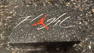 Jordan 4 Military Black talla 41 originales