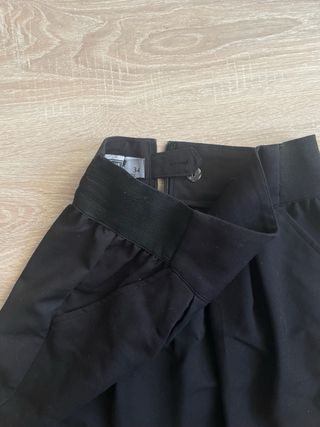 Falda Stradivarius Negra