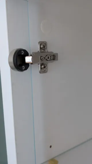 Vitrina aparador de madera y cristal