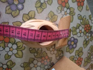 Schiaccianoci in legno