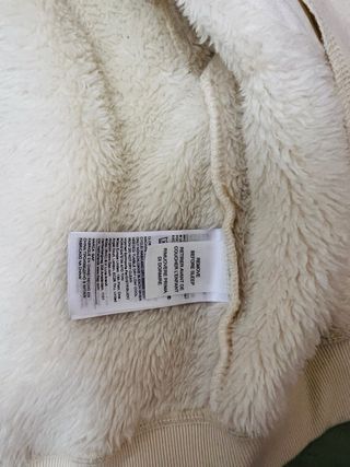 Jersey Gap Niña Beige talla de 6-12 meses. Nuevo