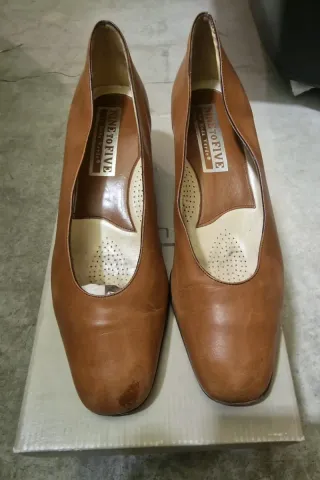 Décolleté "Nine to Five" by Moda Verde – Pelle Cuo