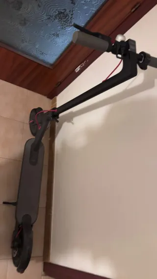 Patinete eléctrico poco uso