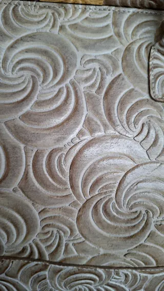 Borsa vera pelle lavorata beige e oro