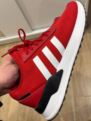 Zapatillas Adidas Rojas y Blancas