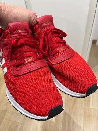 Zapatillas Adidas Rojas y Blancas