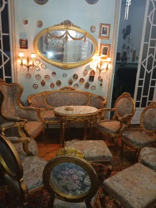 Salón antiguo Luis XV madera y tela