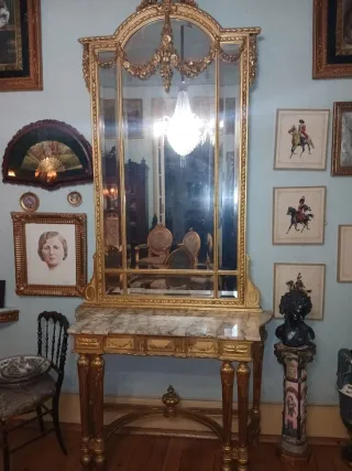 Salón antiguo Luis XV madera y tela