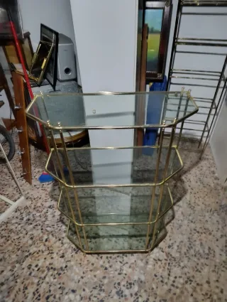 Estantería Metal y Cristal Dorada