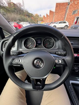 Volkswagen Golf 2017 por 307€/mes