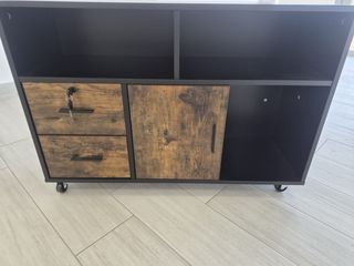 Mueble de oficina metal y madera