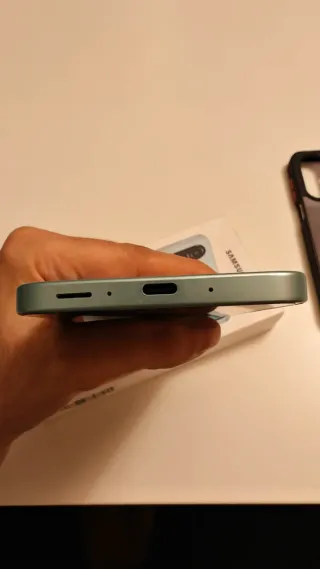 Samsung Galaxy A26 5G Verde como nuevo 9/10