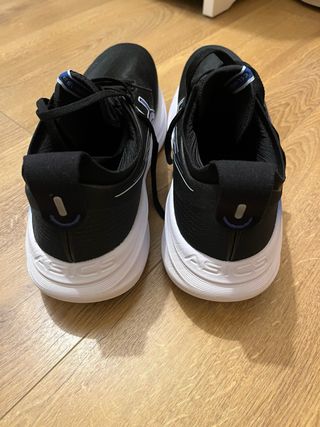 Zapatillas Asics Nimbus 27 Talla 46