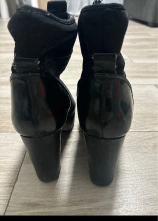 Botines Calvin Klein Negros