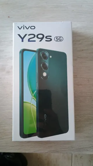 Vendo 2 telefoni cellulari vivo Y29s 5G