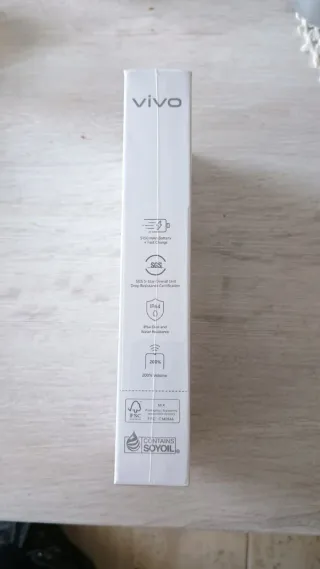 Vendo 2 telefoni cellulari vivo Y29s 5G