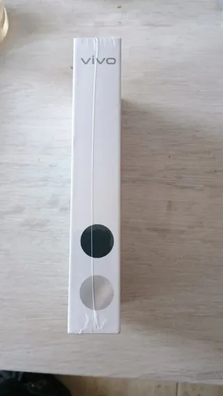 Vendo 2 telefoni cellulari vivo Y29s 5G