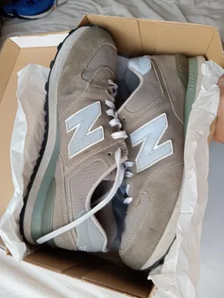 Zapatillas New Balance Beige/Gris Talla 42