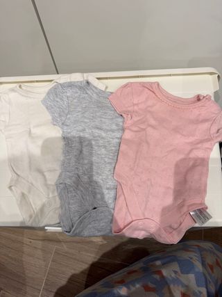 Bodys de bebé recién nacido (3 uds)