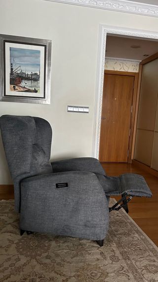 Poltrona relax elettrica elevabile grigia