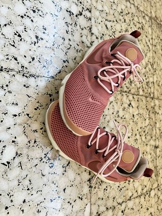 Nike Presto Fly Rosa Talla 36,5