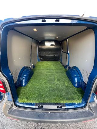 Volkswagen Transporter T6 Larga Nacional