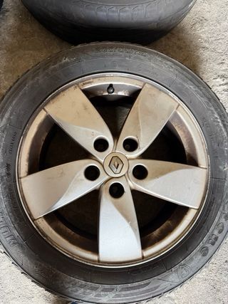 Llanta Renault Megane 3 Linglong 205/60R16